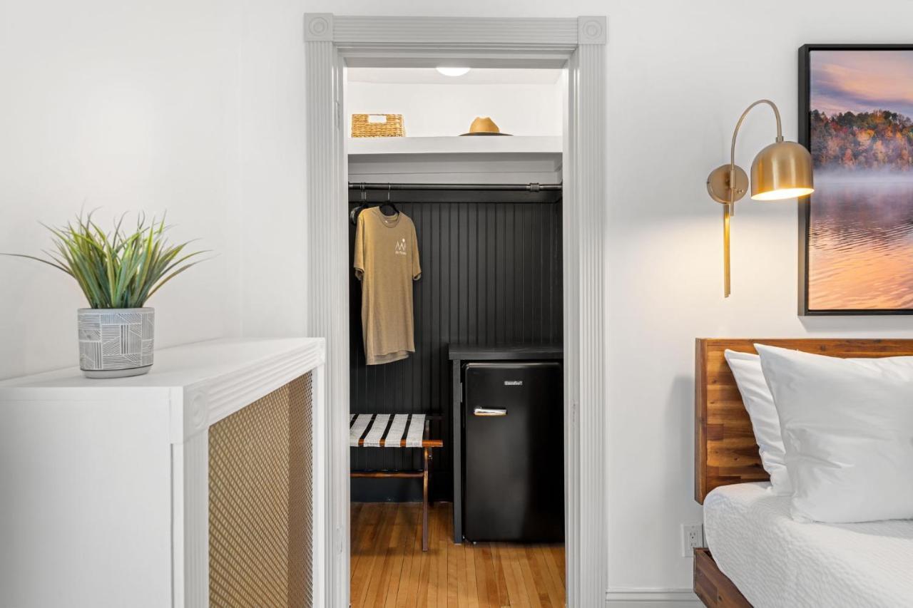 Launchpoint Lodge Lincoln Bagian luar foto