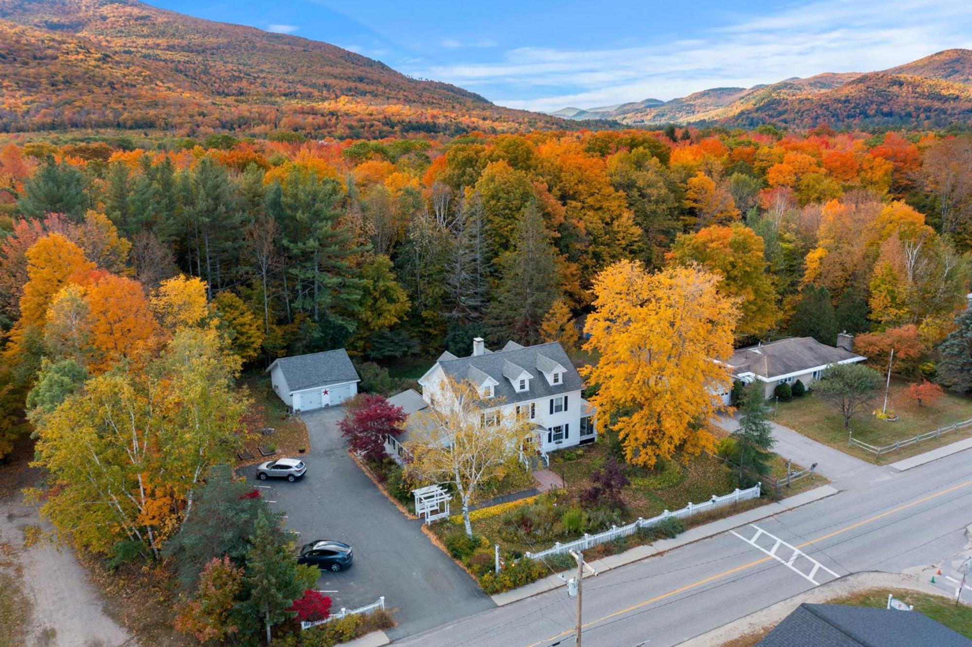 Launchpoint Lodge Lincoln Bagian luar foto