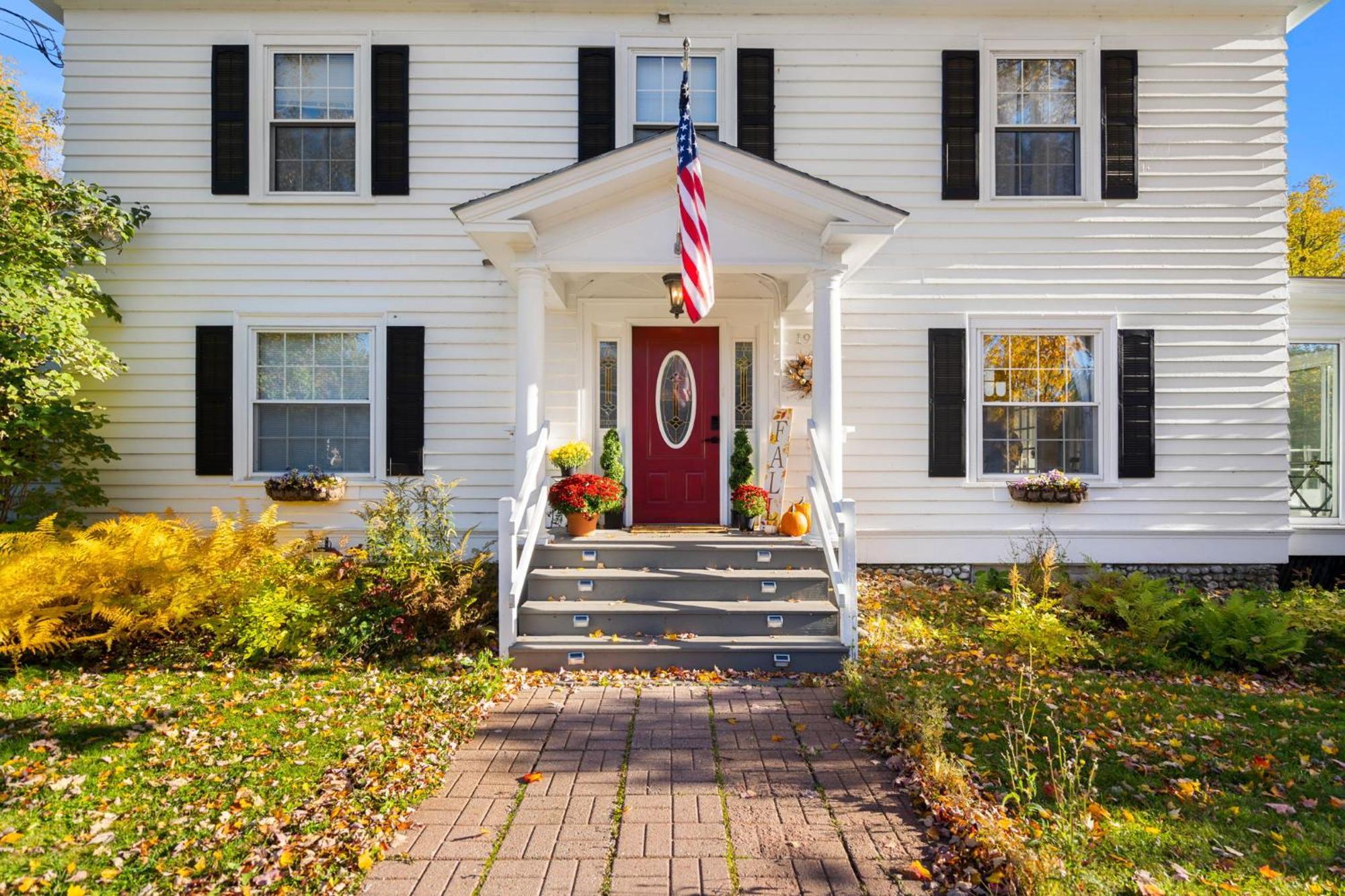 Launchpoint Lodge Lincoln Bagian luar foto