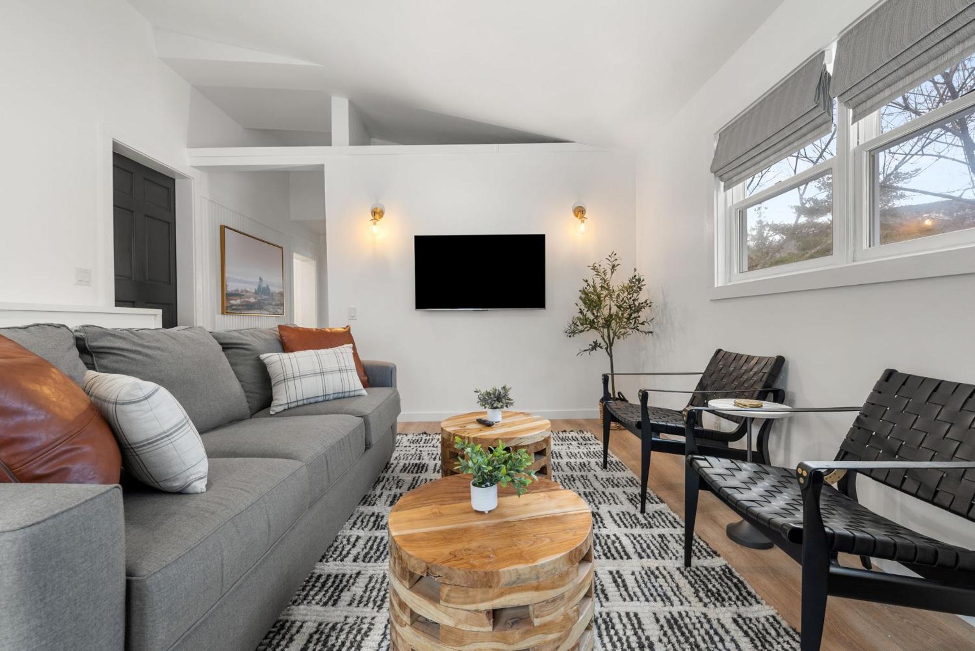 Launchpoint Lodge Lincoln Bagian luar foto