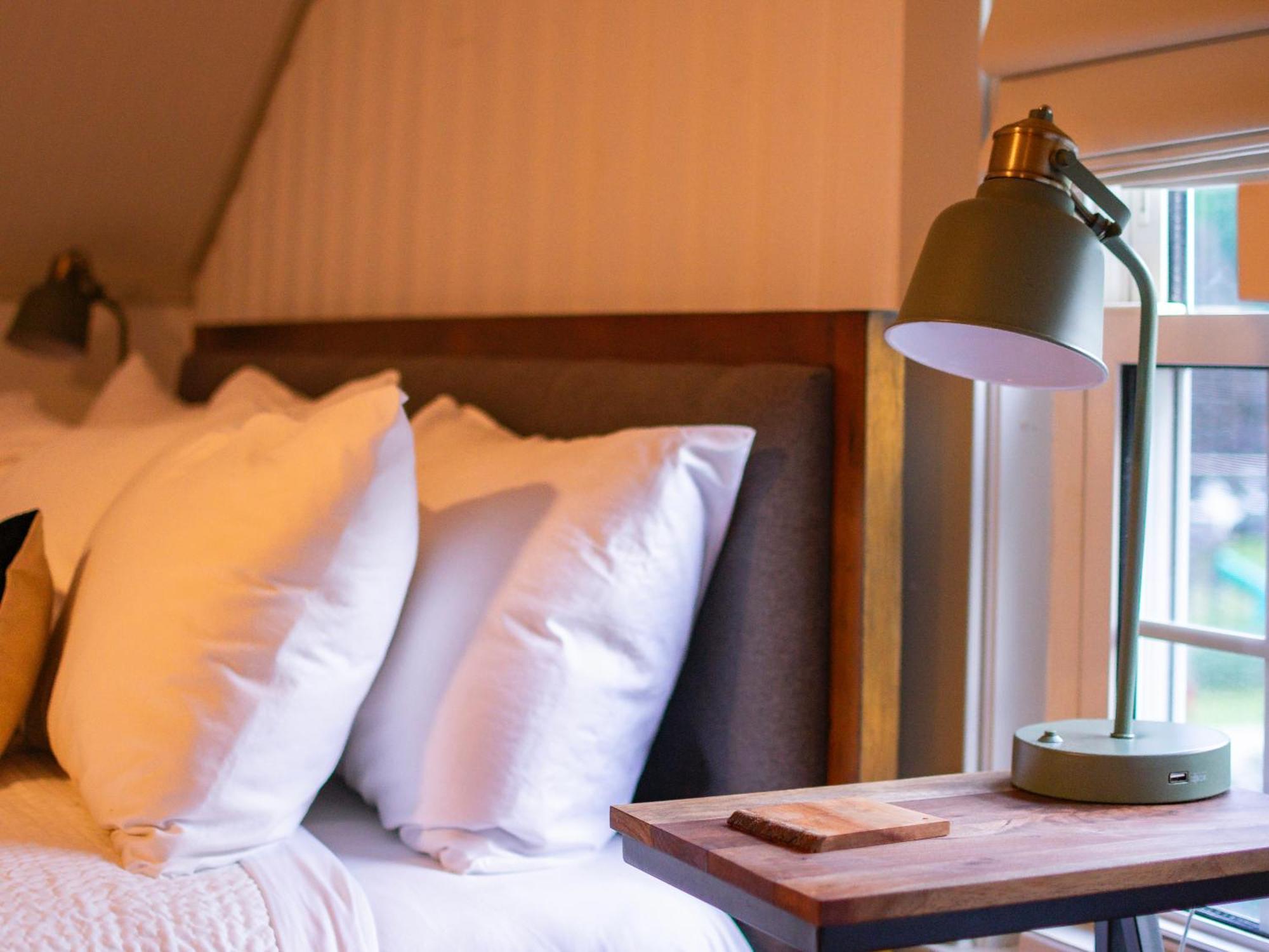 Launchpoint Lodge Lincoln Bagian luar foto